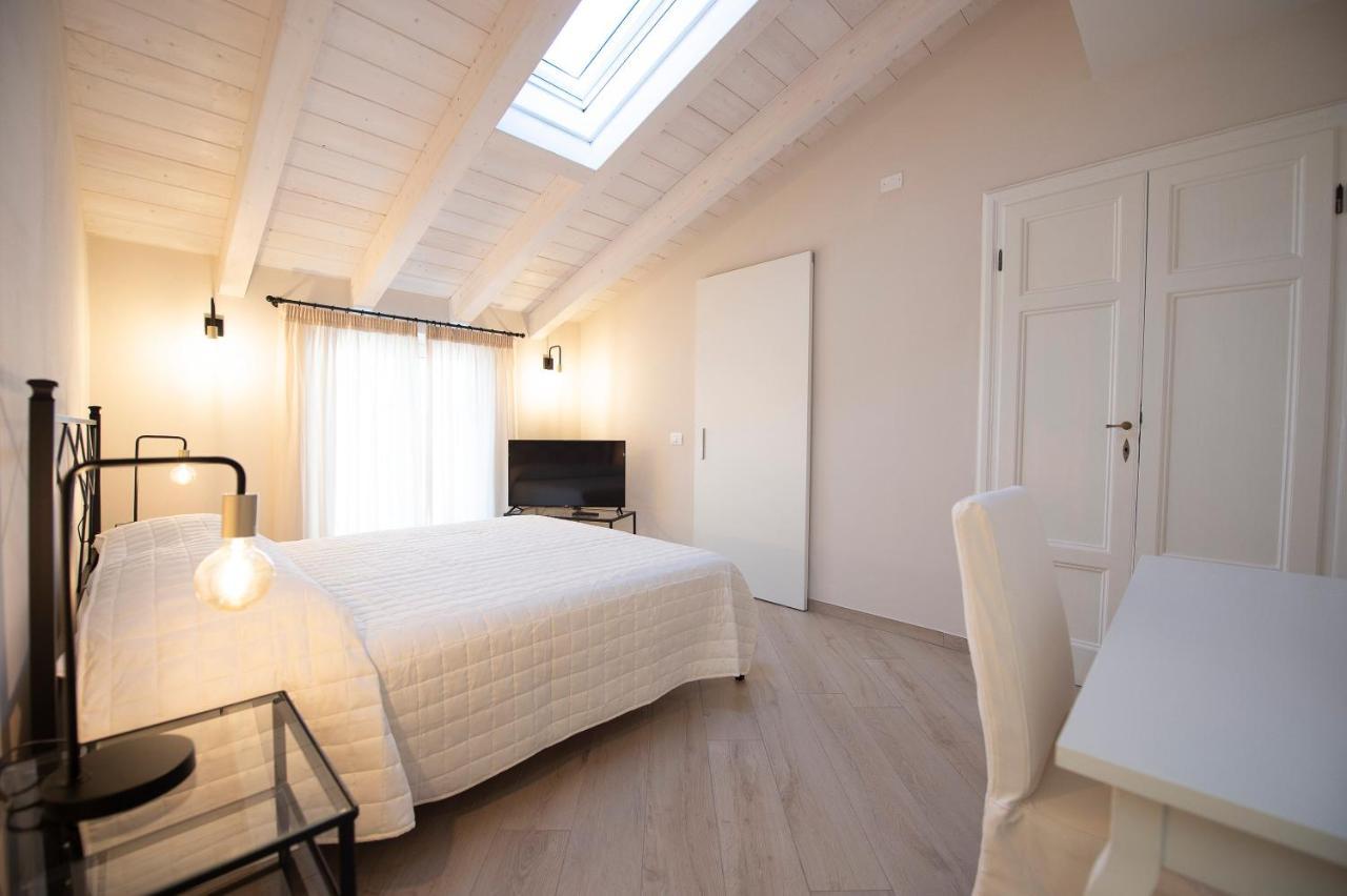 Villino Micol Camere A Due Passi Dal Mare Marina di Carrara Kültér fotó